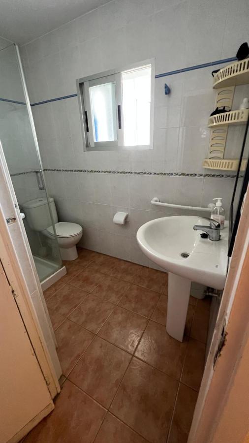 Edificio La Goleta Apartment Бенидорм Екстериор снимка